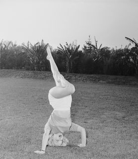Marilyn Monroe feet photo thumbnail