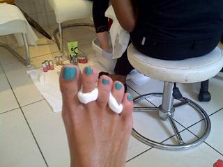 Denise Van Outen feet photo thumbnail