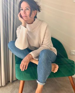 Andrea McLean feet photo 4