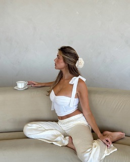 Kara Del Toro feet photo thumbnail