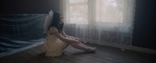 Chrissy Costanza feet photo 2