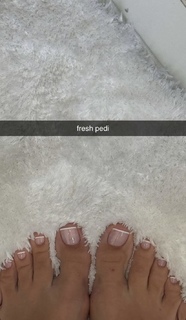 Corinna Kopf feet photo thumbnail