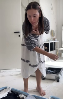 Klaudia Halejcio feet photo thumbnail