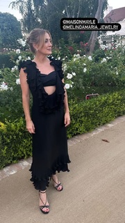 Sasha Alexander feet photo thumbnail
