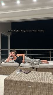 Emma Marrone feet photo 1