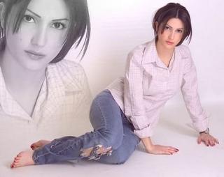 Nesrine Tafesh feet photo 3