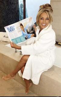 Denise Austin feet photo thumbnail