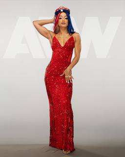 Sasha Banks feet photo thumbnail