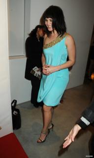 Gemma Arterton feet photo thumbnail