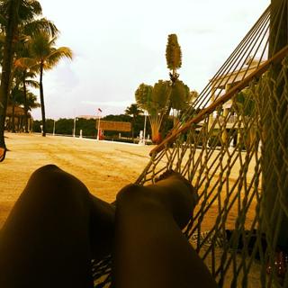 Kat Graham feet photo thumbnail