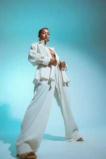 Karrueche Tran feet photo thumbnail
