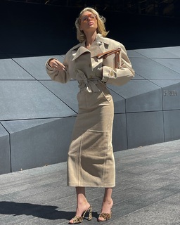 Elsa Hosk feet photo thumbnail