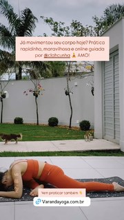 Larissa Manoela feet photo thumbnail