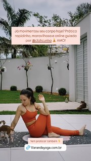 Larissa Manoela feet photo thumbnail