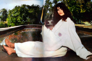 Kirstie Alley feet photo 1