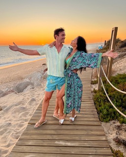 Nicole Scherzinger feet photo thumbnail