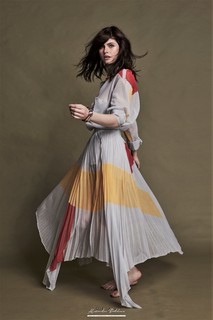Alexandra Daddario feet photo thumbnail