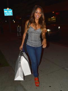 Christina Milian feet photo thumbnail