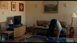 Elizabeth Olsen feet photo thumbnail