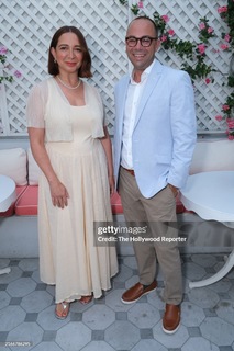 Maya Rudolph feet photo 3