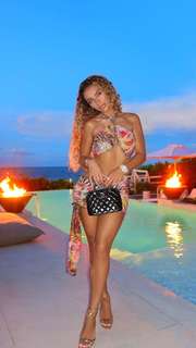 Jena Frumes feet photo thumbnail