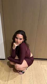 Natalie Noel Mariduena feet photo thumbnail