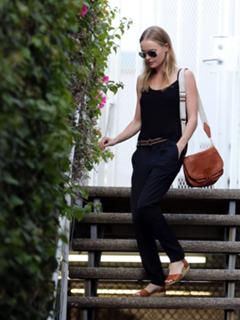 Kate Bosworth feet photo thumbnail