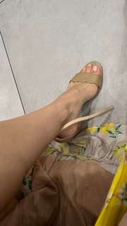 Amanda Cerny feet photo thumbnail
