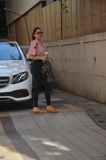 Kiara Advani feet photo thumbnail