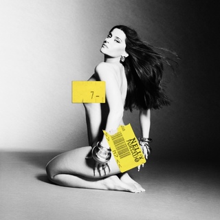 Nelly Furtado feet photo 5