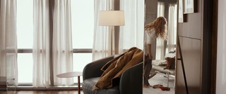 Blake Lively feet photo thumbnail
