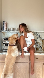 Kara Del Toro feet photo thumbnail
