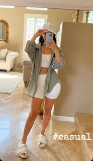 Alia Shelesh feet photo thumbnail