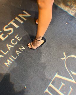 Melita Toniolo feet photo thumbnail