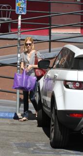 January Jones feet photo thumbnail