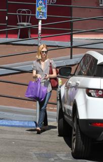 January Jones feet photo thumbnail