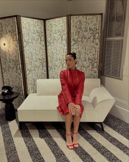 Aly Raisman feet photo thumbnail