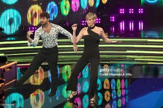 Federica Pellegrini feet photo thumbnail