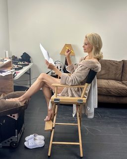 Brooke Burns feet photo 1