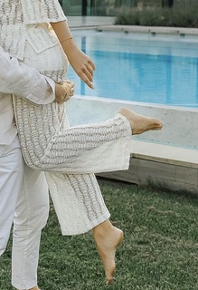 Klaudia Halejcio feet photo thumbnail