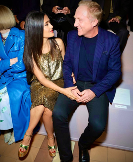 Salma Hayek feet photo thumbnail