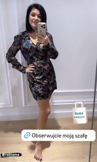 Katarzyna Cichopek feet photo thumbnail