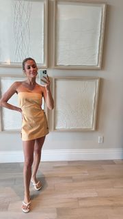 Kristin Cavallari feet photo thumbnail