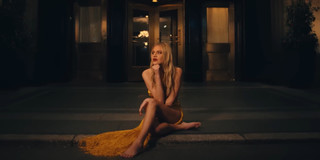 Kelsea Ballerini feet photo thumbnail