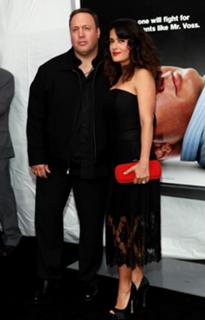 Salma Hayek feet photo thumbnail