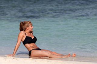 Gemma Atkinson feet photo thumbnail