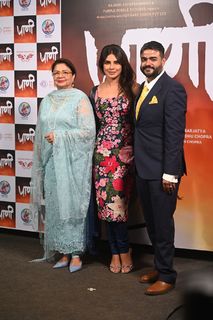 Priyanka Chopra Jonas feet photo thumbnail