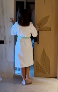 Klaudia Halejcio feet photo thumbnail