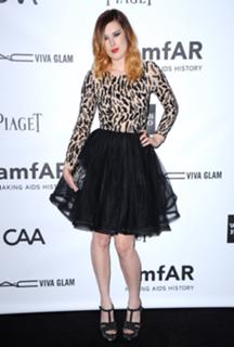 Rumer Willis feet photo thumbnail