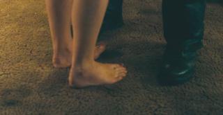 Lana Del Rey feet photo thumbnail